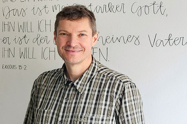 Portraitbild Helfried Holzer